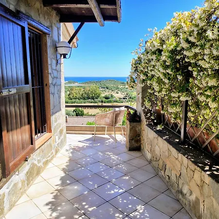 Trilocale Vista Mare Con Terrazzo Panoramico Chia